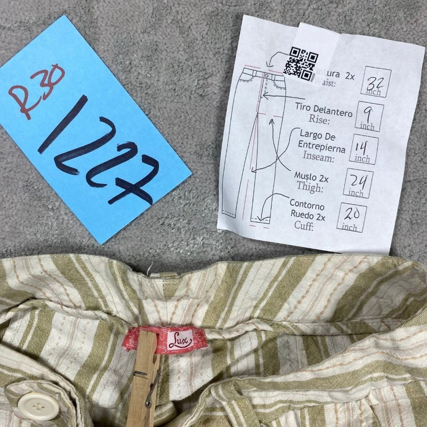 Lux Short Womens Beige Stripe Capri Waist 32