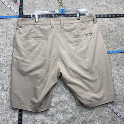 Travis Mathew Shorts Men's Size 36 Beige Loose Wide Leg Chino