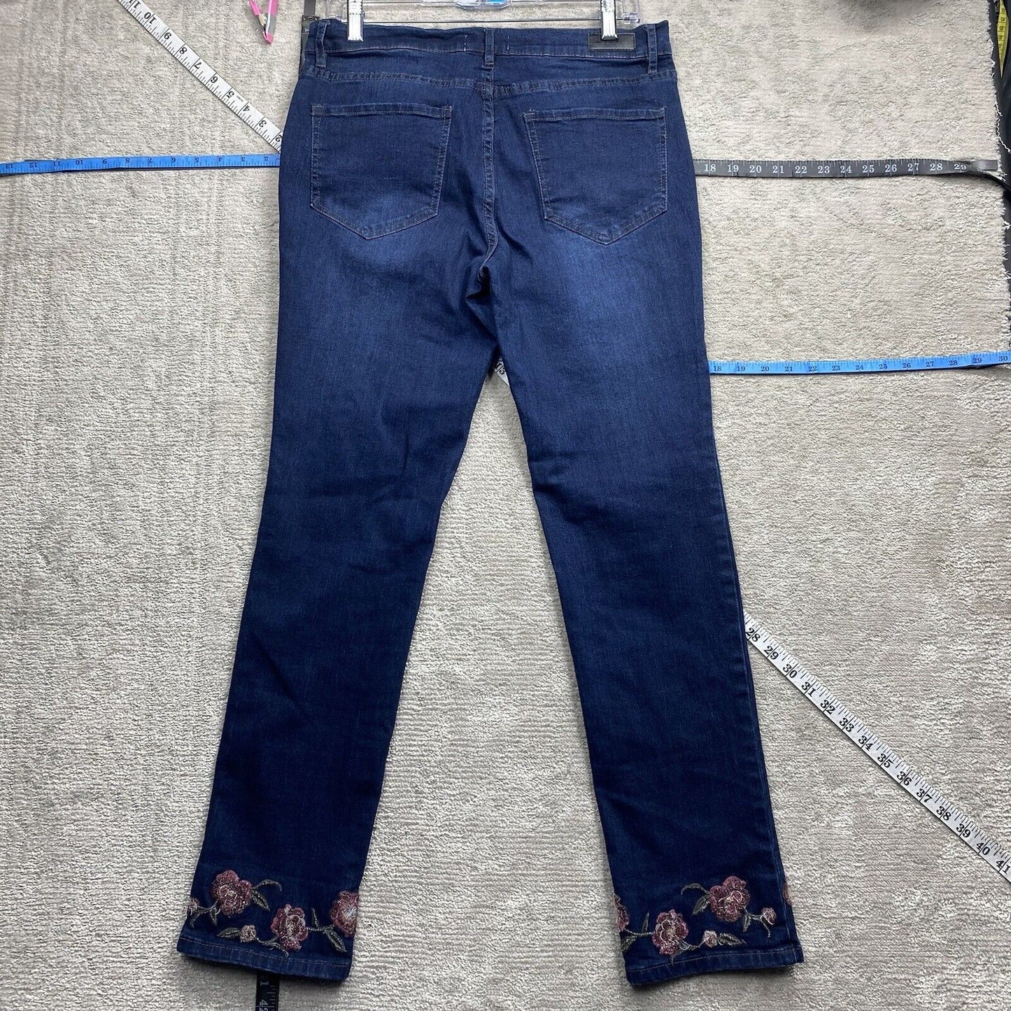 Nicole Miller Jeans Women's Size 8 Blue Slim Straight Loose