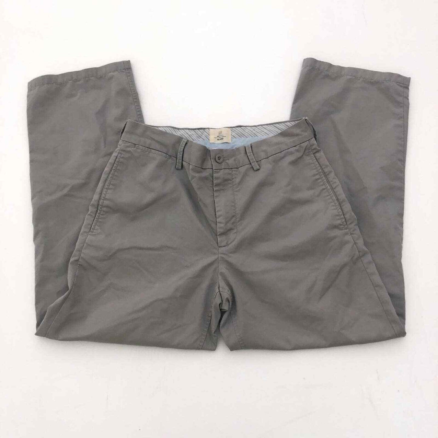 GAP Waist 30 Gray Straight Relaxed Khaki Pants