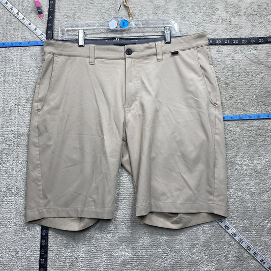 Travis Mathew Shorts Men's Size 36 Beige Loose Wide Leg Chino