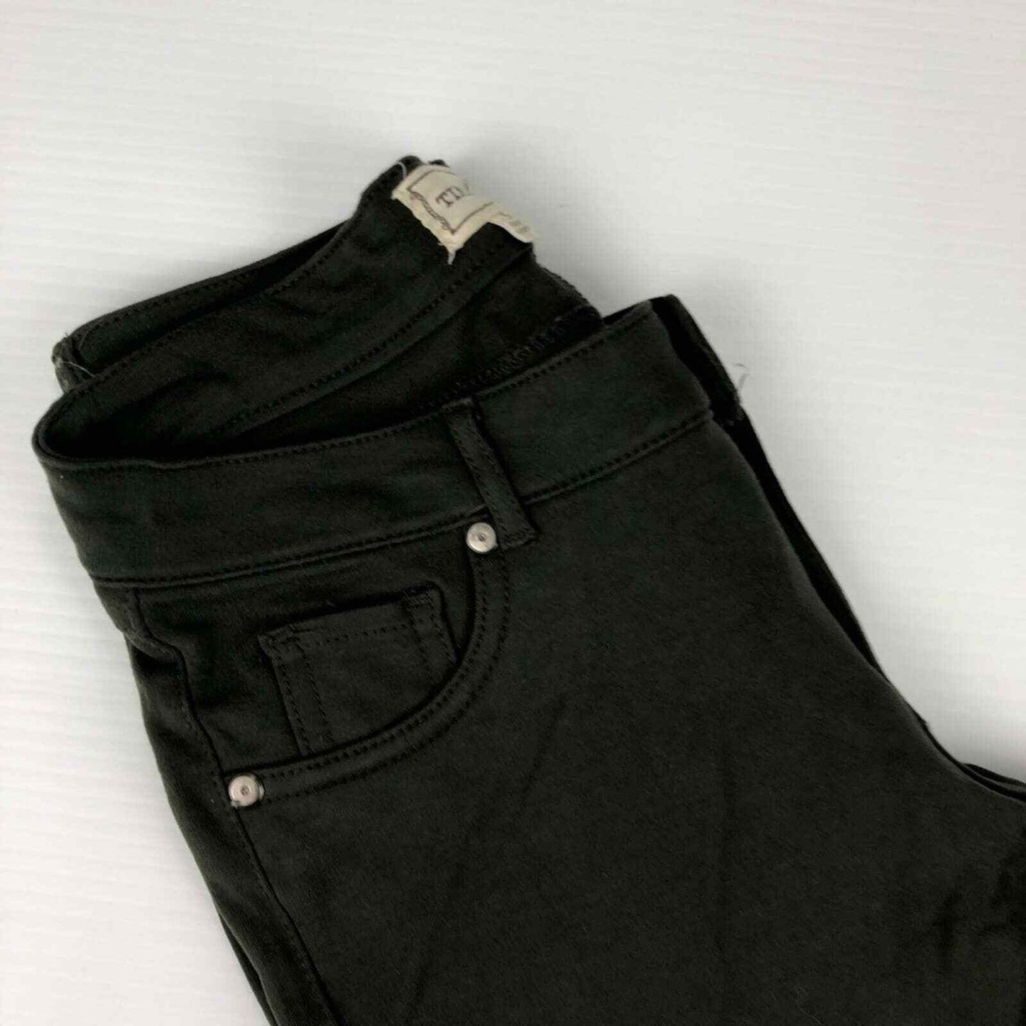 Timing Small 26W Black Straight Slim Pants