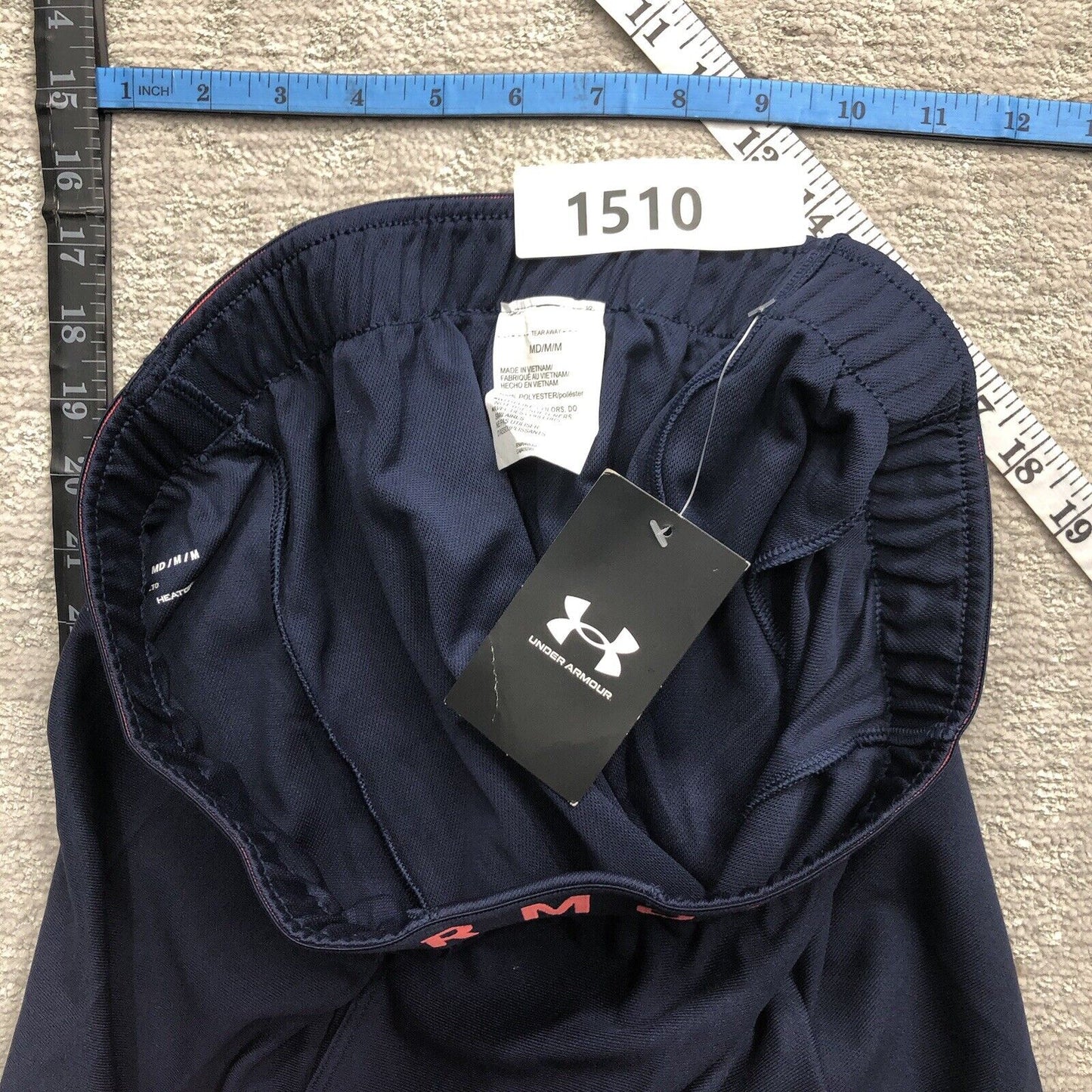 Under Armour Shorts Women's Medium Blue Mid Rise Loose Waistband WideLeg