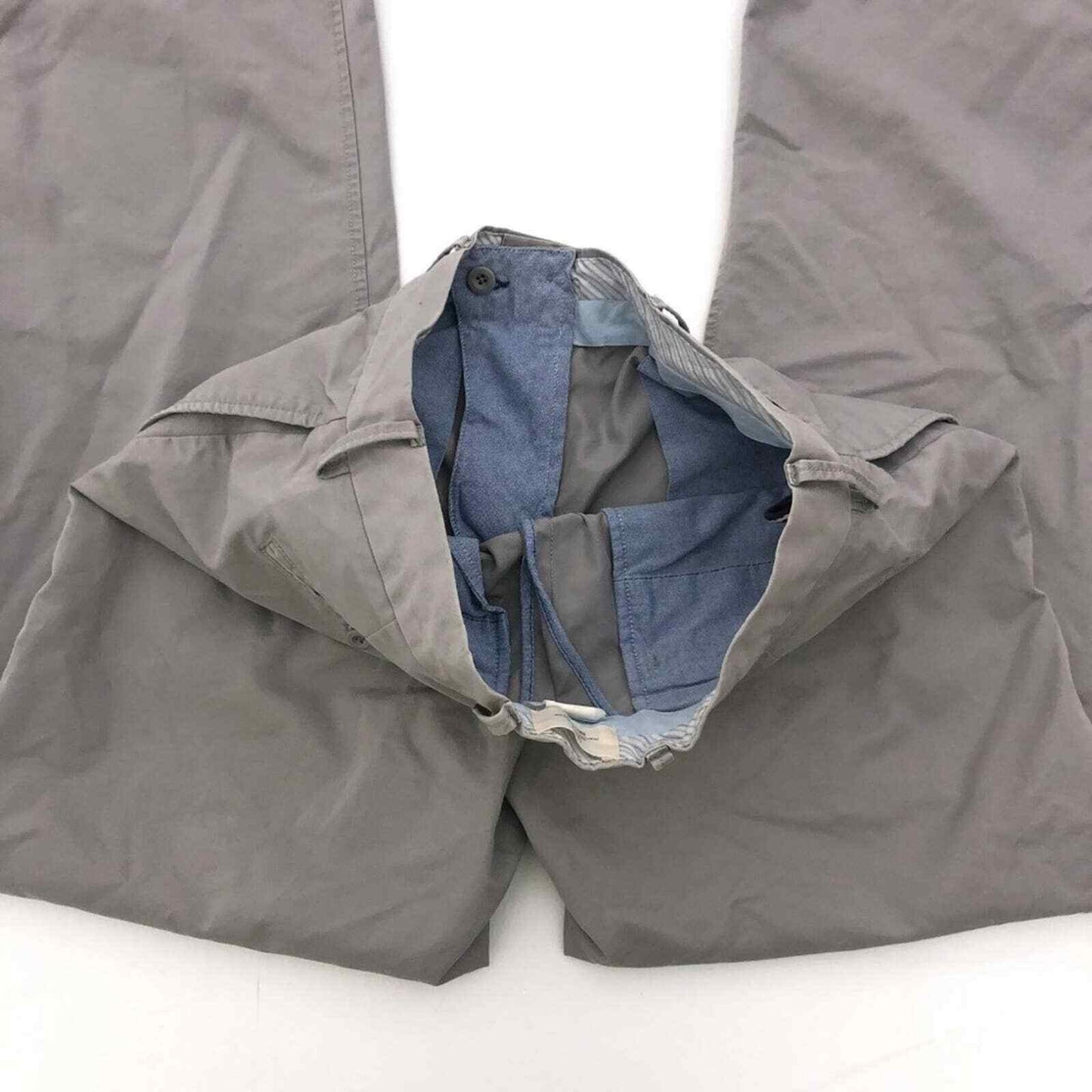 GAP Waist 30 Gray Straight Relaxed Khaki Pants