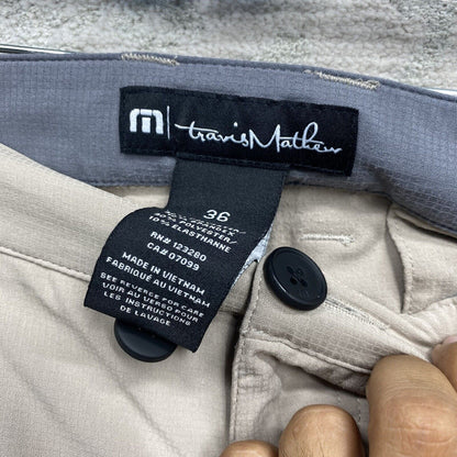Travis Mathew Shorts Men's Size 36 Beige Loose Wide Leg Chino