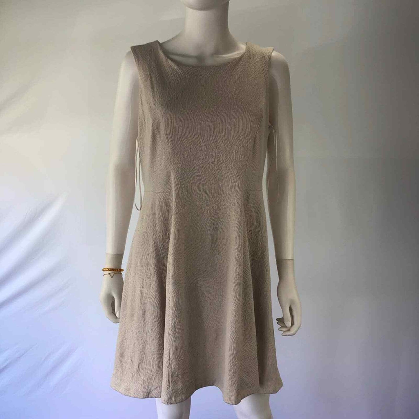 Lauren Conrad Small Beige Sleeveless Dress