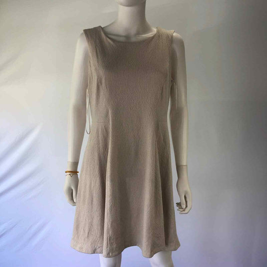 Lauren Conrad Small Beige Sleeveless Dress