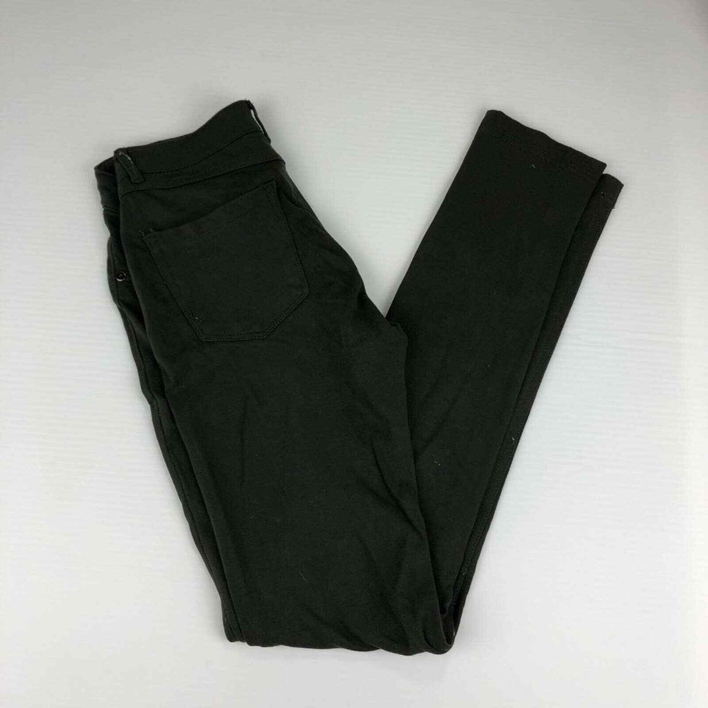 Timing Small 26W Black Straight Slim Pants